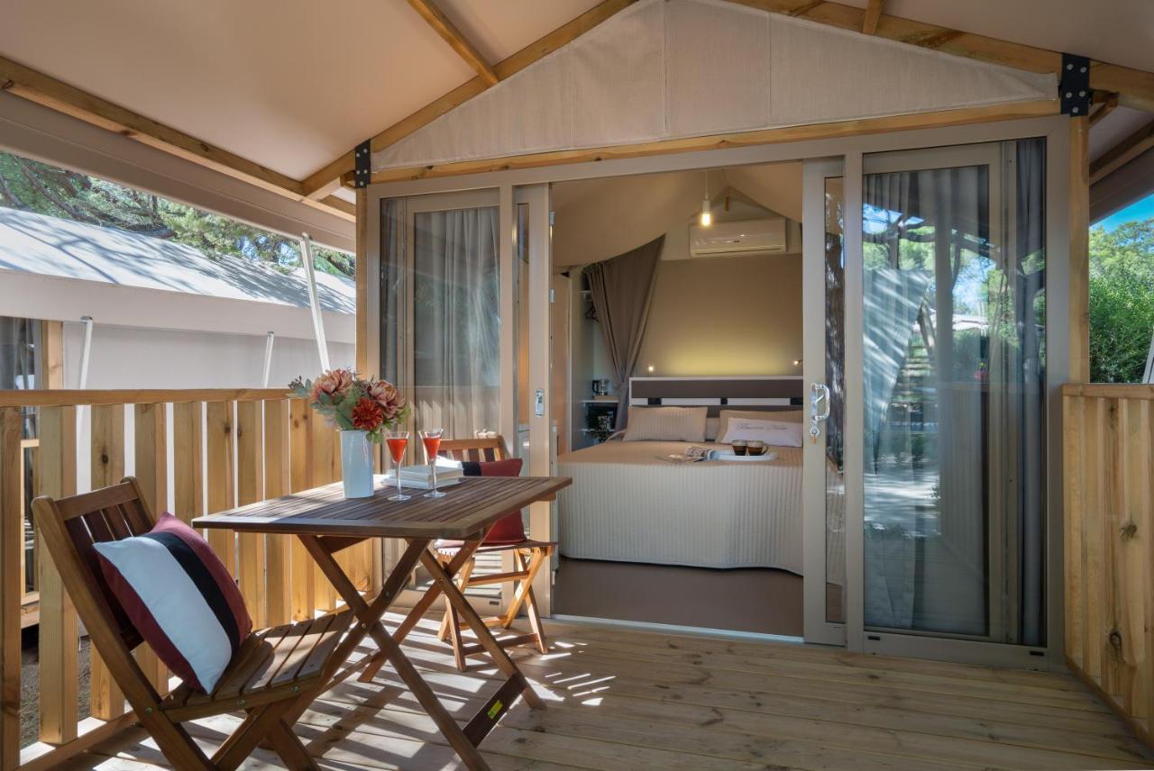Camping Il Capannino Glamping Village Marina Di Bibbona Exterior foto
