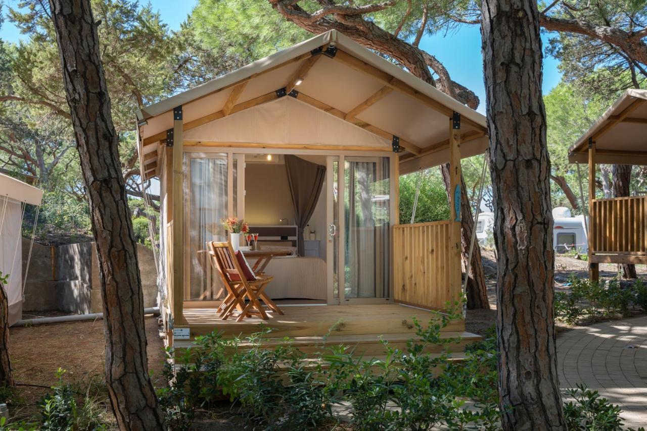 Camping Il Capannino Glamping Village Marina Di Bibbona Exterior foto